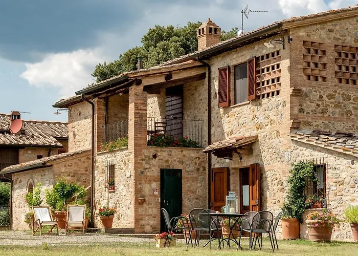 Agriturismo Andreini مزرعة للإقامة *