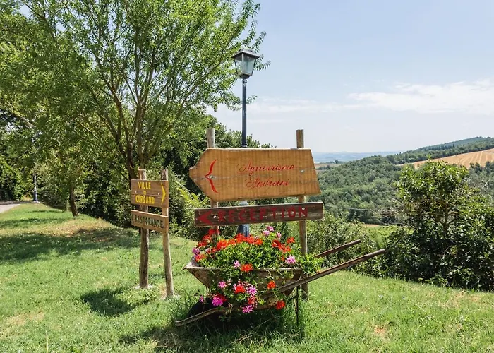 Agriturismo Andreini مزرعة للإقامة *